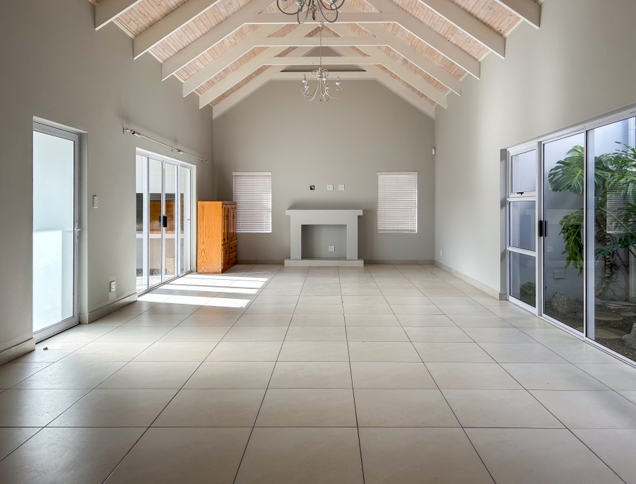 3 Bedroom Property for Sale in Laguna Sands Western Cape
